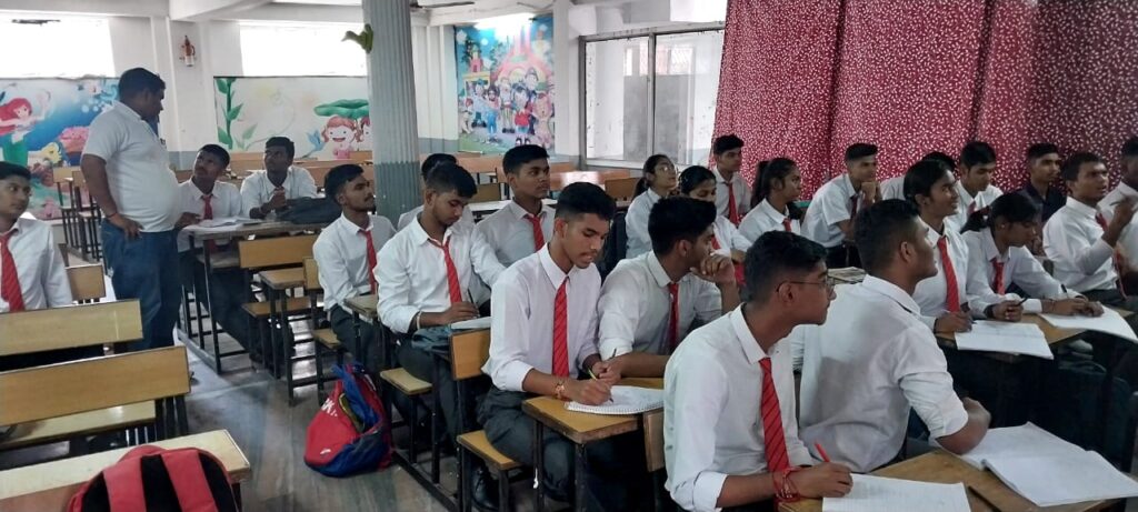 GS India Defence Academy | Best NDA coaching in dehradun | Best CDS coaching in dehradun